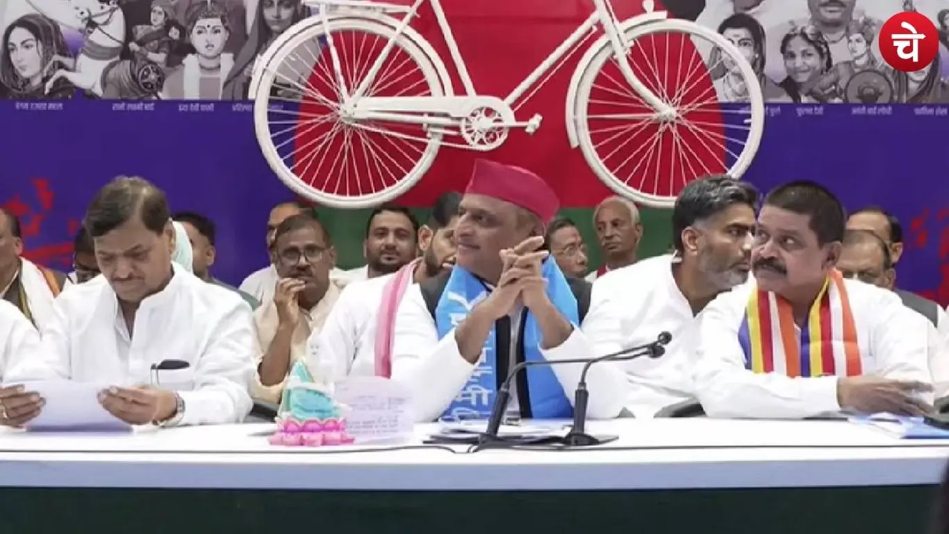 During the induction of former IAS officer Ram Bahadur into the SP, Akhilesh Yadav spoke on several key issues